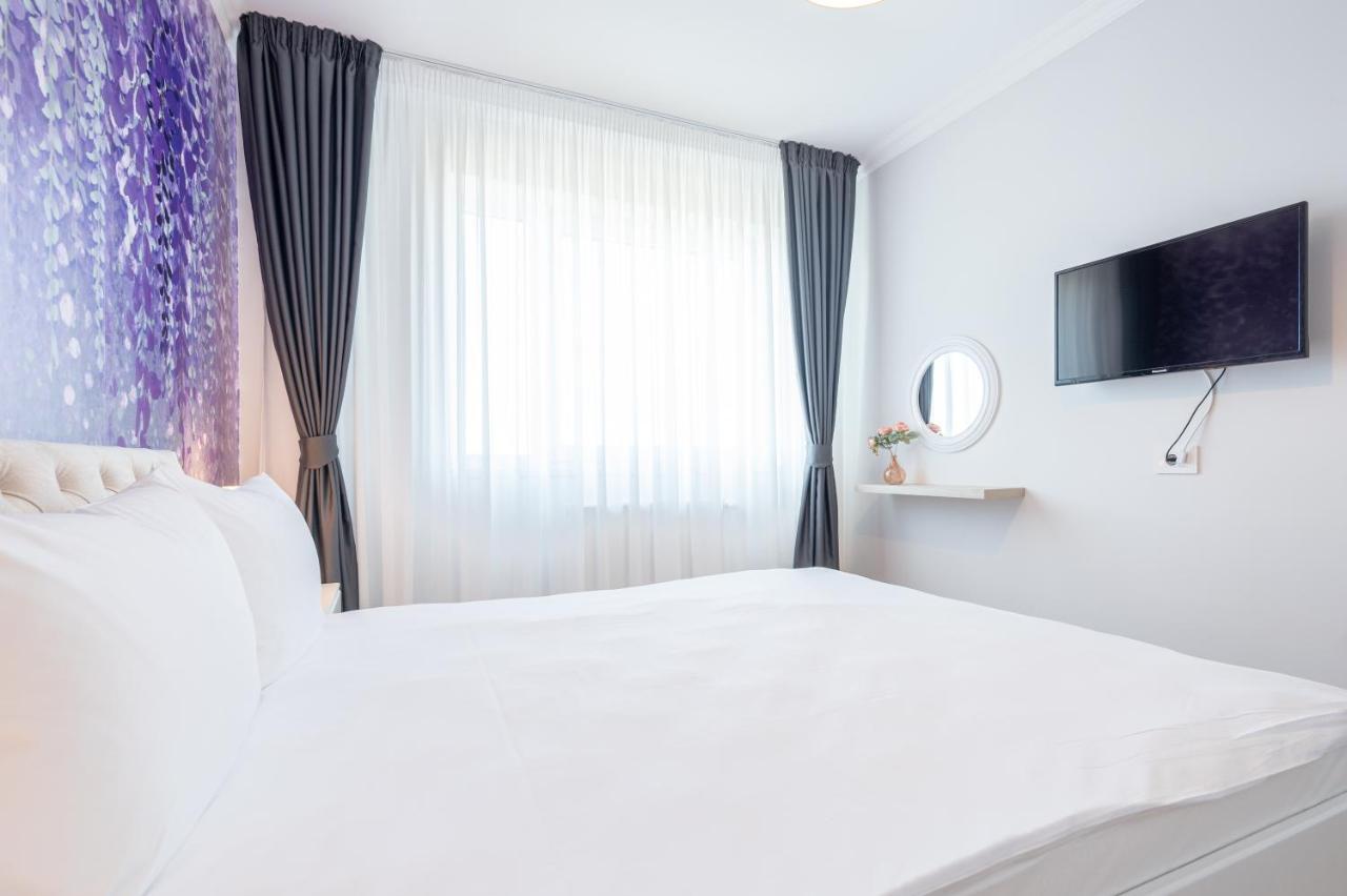 Ferienwohnung Lilla Flats Oradea Exterior foto