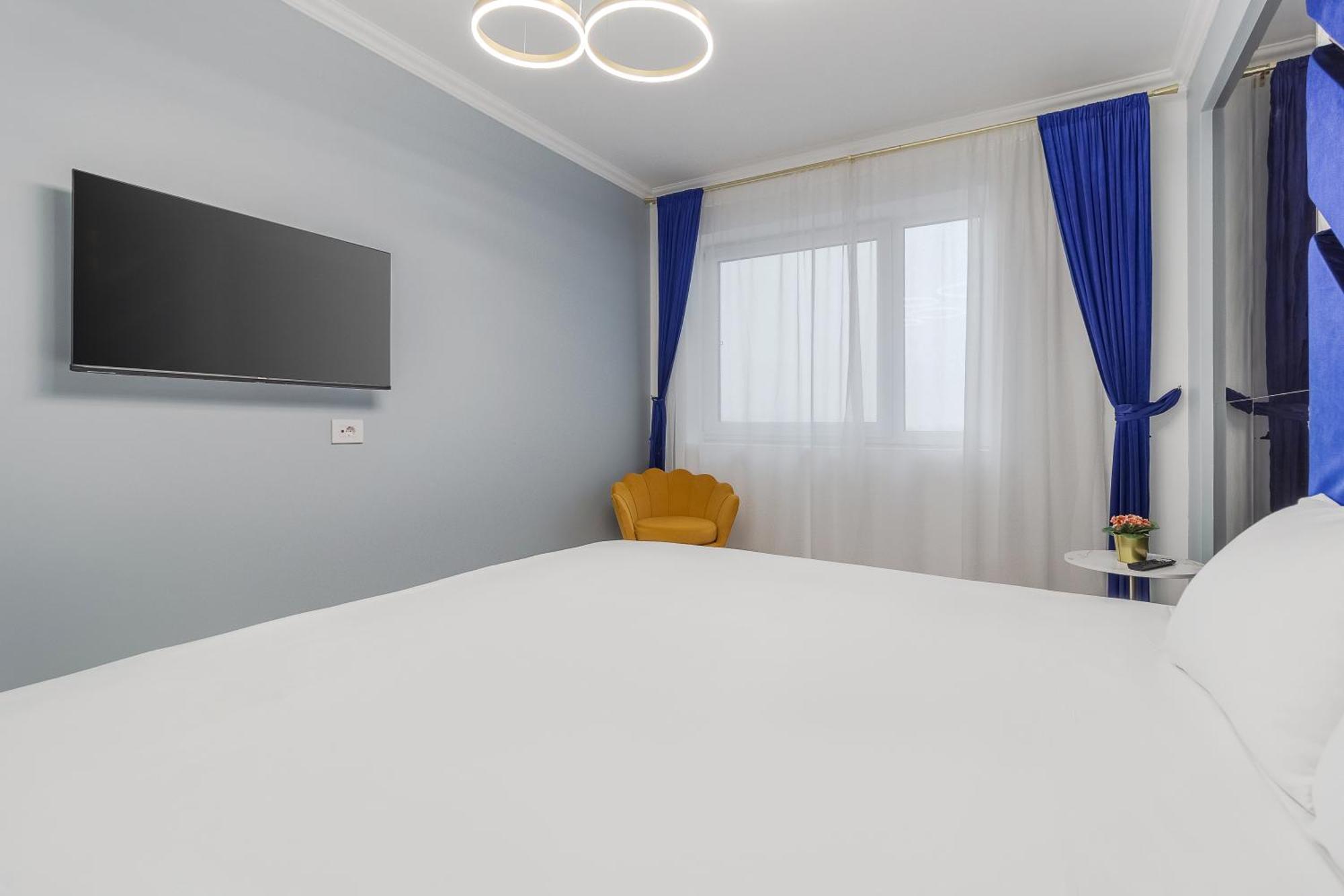Ferienwohnung Lilla Flats Oradea Exterior foto